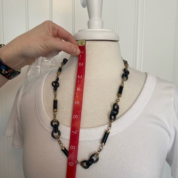 Women's Marbled Black and Gold Chain Necklace Simple Staple Casual Whimsigoth - Picture 3 of 5